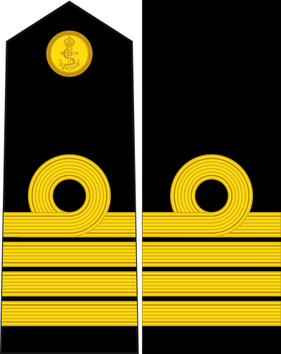 Captain sleeve insignia