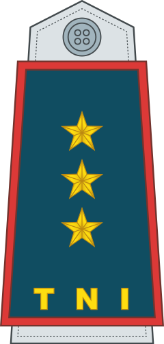 Marsekal Madya shoulder/sleeve insignia