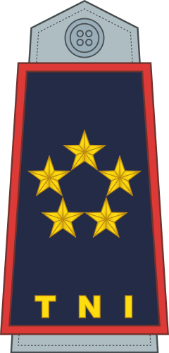 Laksamana Besar shoulder/sleeve insignia
